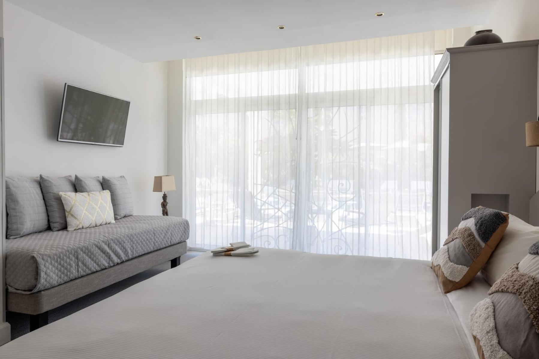 Hotel La Villa Juan Beach Екстер'єр фото